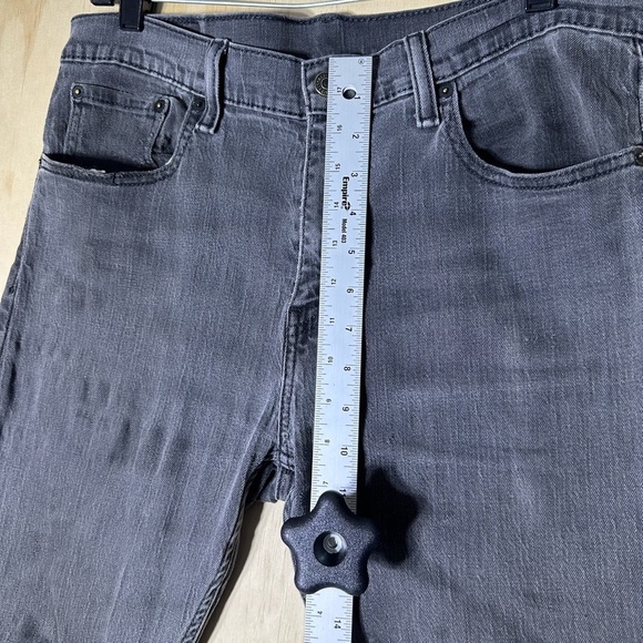 Levis Men's 508 Regular Tapered-Fit Faded Black Wash 32X32 - Picture 4 of 9